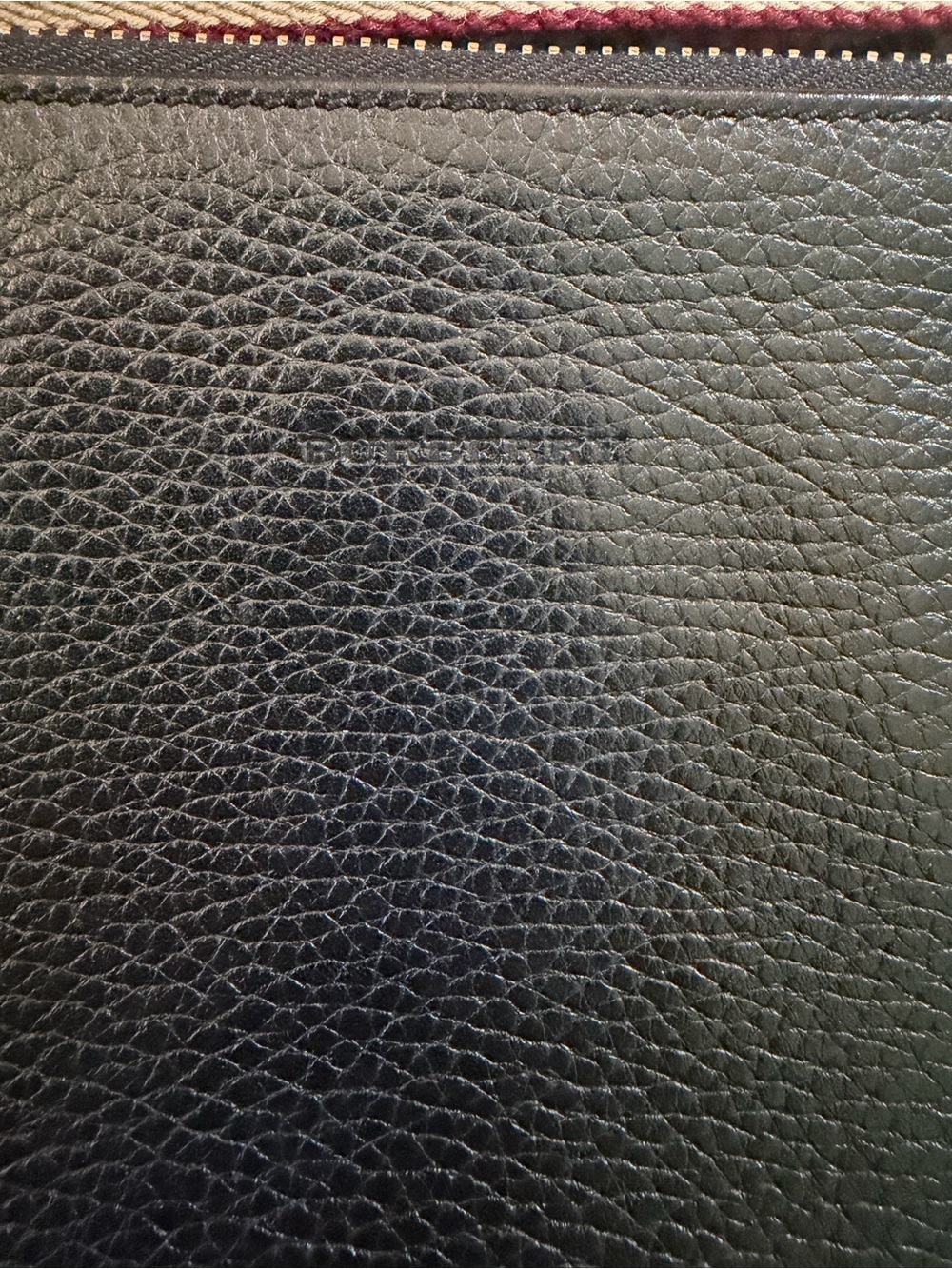 Burberry - Picture 2 of 6